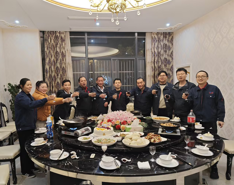 溫暖初冬，生辰安康---聯(lián)億11月員工生日會